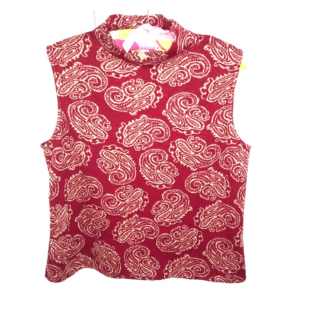 Sleeveless St. John dressy top